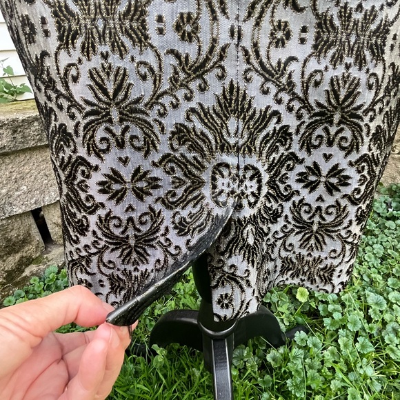 Kay Unger Pleated Brocade Midi Dress Evening Bow Accent Black Gray Size 8 - Picture 12 of 15